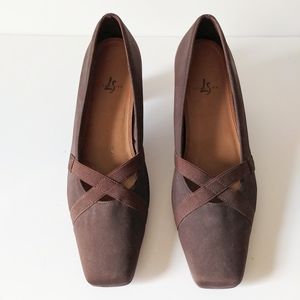 Brown Life Stride Shoes Low Heel Shoes
